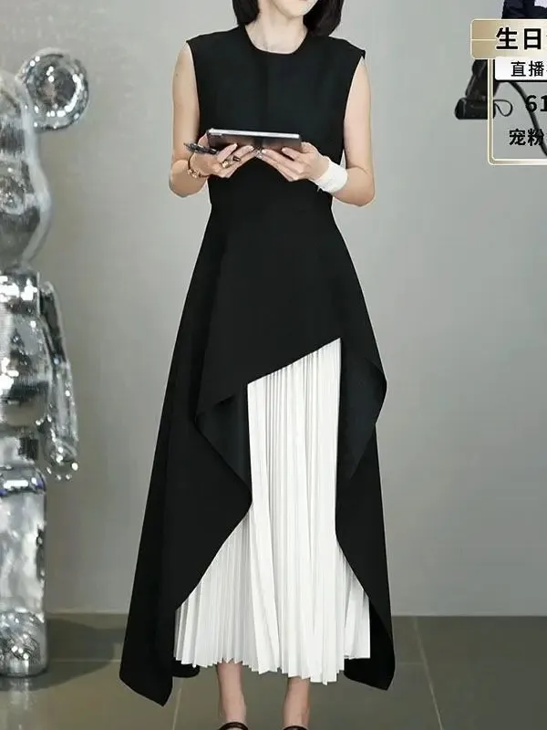 Hnzxzm Fake two-piece stitching dress 2024 summer new luxury fashion black and white stitching pleated long A-line skirt