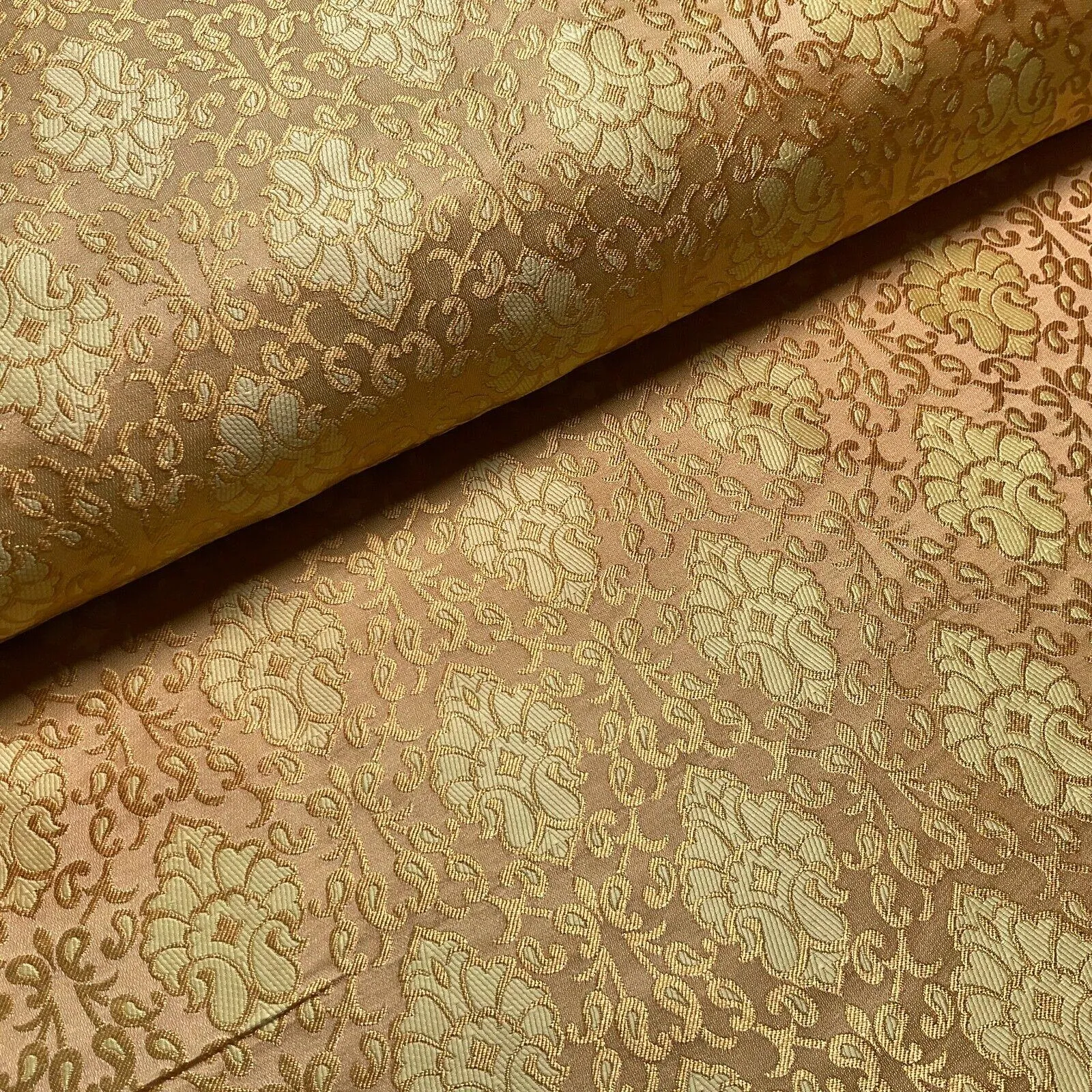 Ornamental Damask Brocade Wedding Banarsi Fabric 130 cm wide  M1565